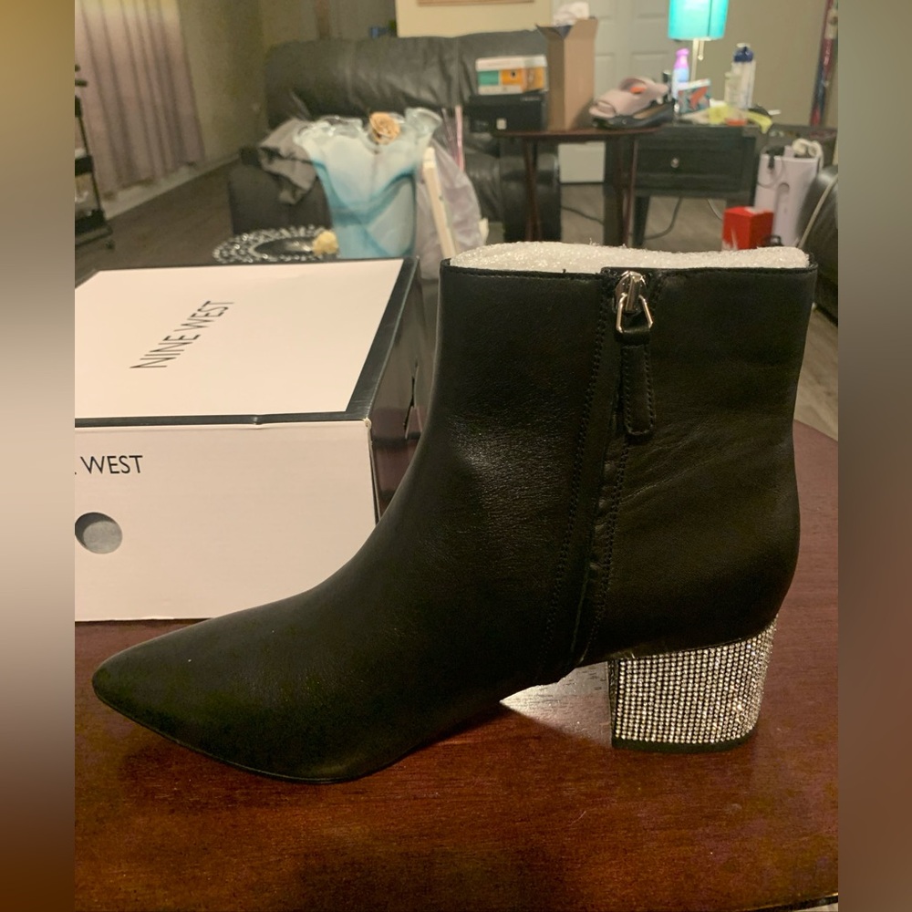 Nine West Rhinestone Heel Boots Size 10.5